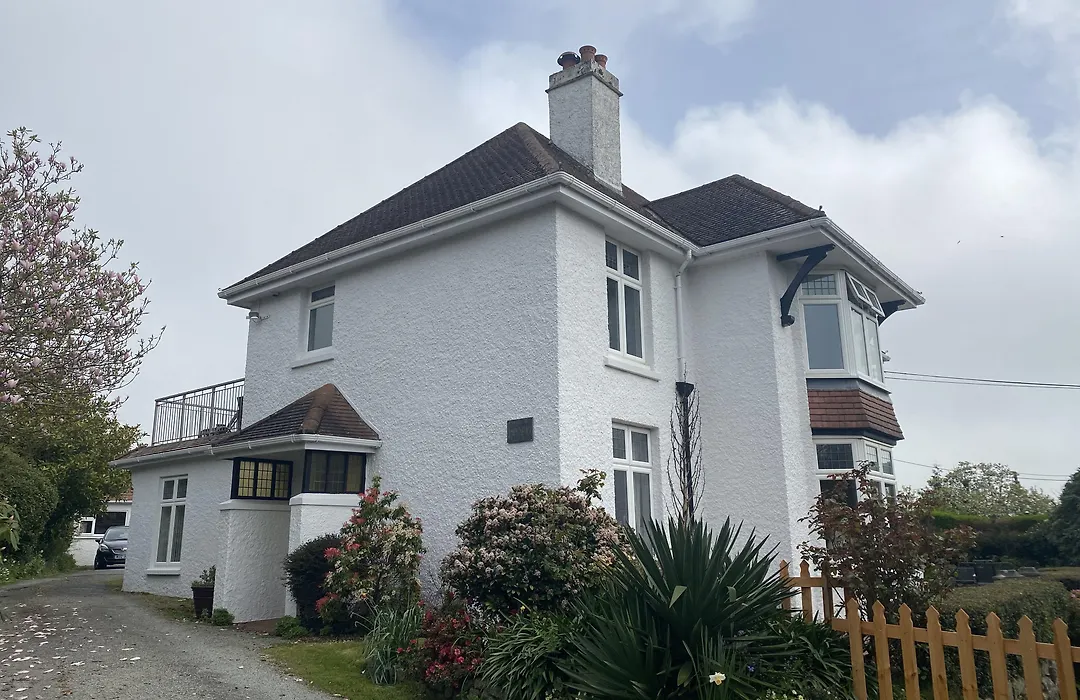 Gwyndra House B&B-1